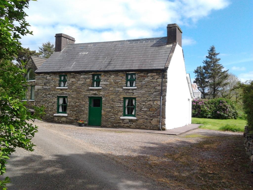 Westland Traditional Cottage Dated 1700'S Ardea Room photo